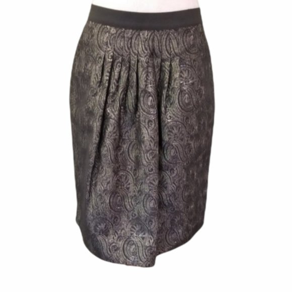 2B. Rych Metallic skirt size 8 (41)